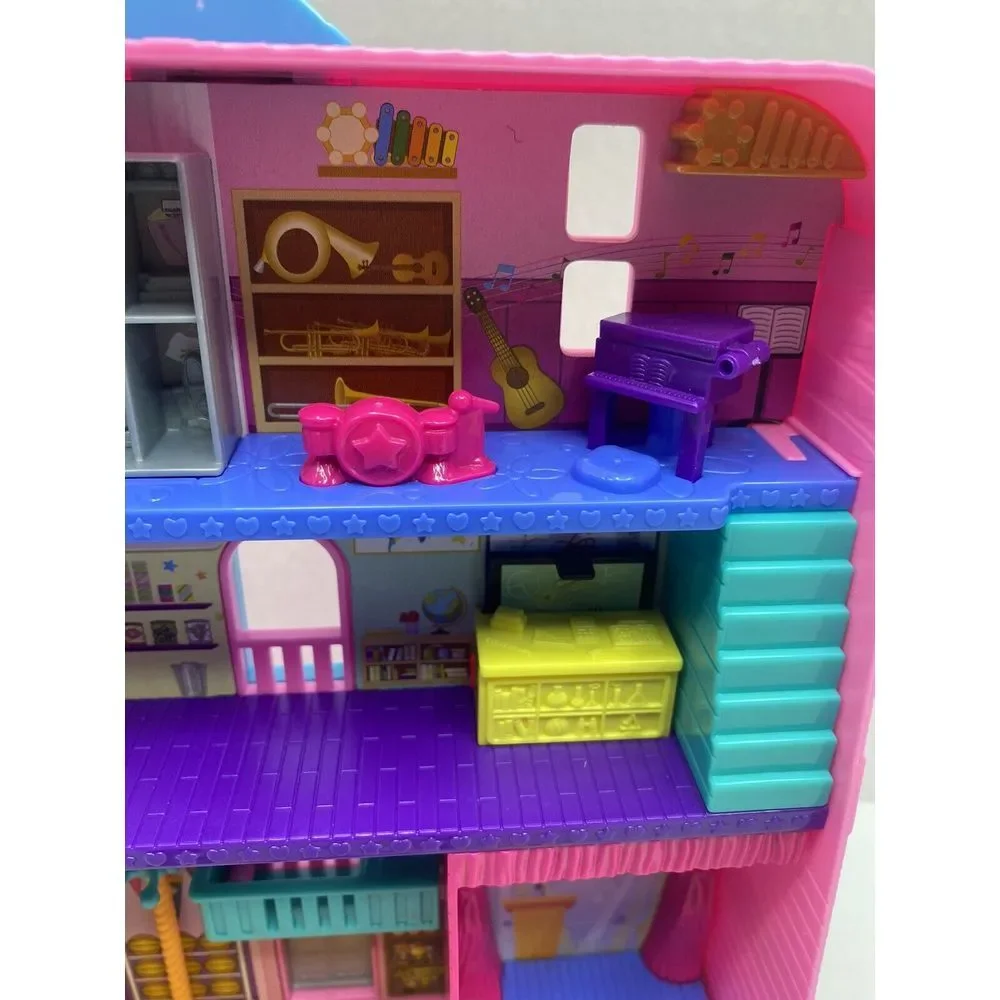 Polly Pocket‎ Pollyville Mighty Middle School w Accessories Great Play Set